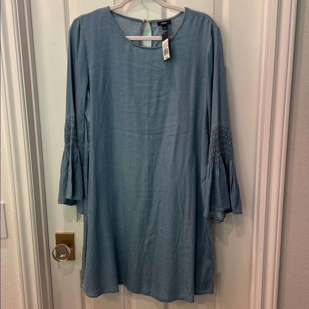 NWT Mossimo Chambray Bell-Sleeve Dress Blue size Large